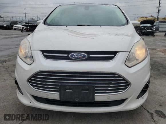 2016 Ford C-Max SEL with VIN 1FADP5BU5GL117307, listed as a Copart auction lot 44418885 with 254,641 mi miles and Salvage Title. Bid and sale history available at DreamBid. Image 5.