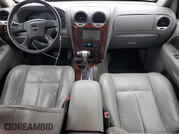 2006 GMC Envoy SLT with VIN 1GKDS13S962138197, listed as a Copart auction lot 85679094 with 166,376 mi miles and Salvage Title. Bid and sale history available at carsss.com. Image 8.