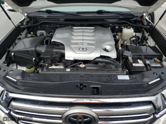 2019 Toyota Land Cruiser with VIN JTMCY7AJ7K4075327, listed as a Copart auction lot 73929434 with 0 mi miles and Non Repairable. Bid and sale history available at carsss.com. Image 11.