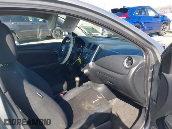 2012 Nissan Versa SL with VIN 3N1CN7AP6CL932748, listed as a IAAI auction lot 41532452 with 110,881 mi miles. Bid and sale history available at carsss.com. Image 5.