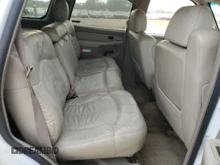 2002 Chevrolet Tahoe LS with VIN 1GNEC13Z42J157886, listed as a Copart auction lot 70783934 with 228,579 mi miles and Non Repairable. Bid and sale history available at carsss.com. Image 11.