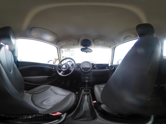 2012 MINI Hardtop with VIN WMWSU3C54CT262450, listed as a IAAI auction lot 42148430 with 55,250 mi miles and . Bid and sale history available at DreamBid. Image 19.
