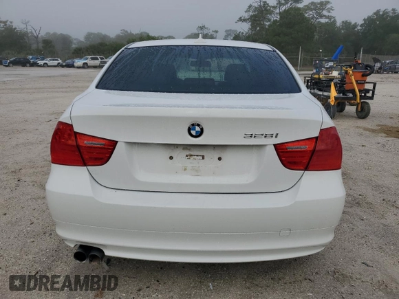 2011 BMW 3 Series 328i with VIN WBAPH5C53BA448027, listed as a Copart auction lot 51162725 with 194,891 mi miles and Salvage Title. Bid and sale history available at carsss.com. Image 6.