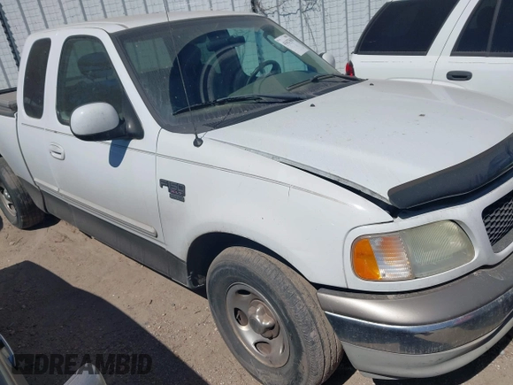 2003 Ford F-150 XL with VIN 1FTRX17W33NB65471, listed as a IAAI auction lot 41627618 with 1 mi miles. Bid and sale history available at carsss.com. Image 1.