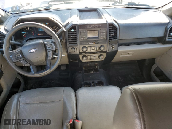 2016 Ford F-150 XLT with VIN 1FTFX1EF7GFB29286, listed as a Copart auction lot 86624814 with 330,094 mi miles and Salvage title. Bid and sale history available at DreamBid. Image 8.