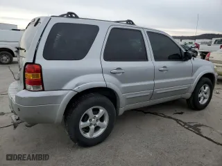 2005 Ford Escape Limited with VIN 1FMYU04125KE23079, listed as a Copart auction lot 45588415 with 226,071 mi miles and Salvage Title. Bid and sale history available at carsss.com. Image 3.