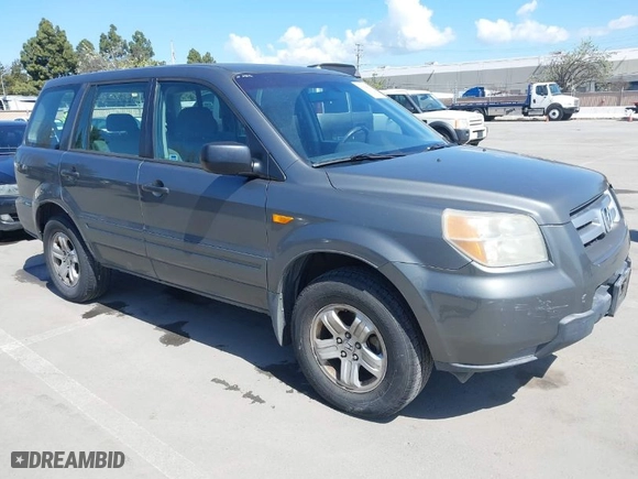 2007 Honda Pilot LX with VIN 5FNYF28187B040543, listed as a IAAI auction lot 41964267 with 237,081 mi miles. Bid and sale history available at carsss.com. Image 1.