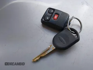 2005 Ford F-150 XLT с VIN 1FTPW14575FA54795, выставлен на аукционе IAAI как лот 42478674 с пробегом 284 190 миль миль и . История ставок и продаж доступна на DreamBid. Изображение 11.