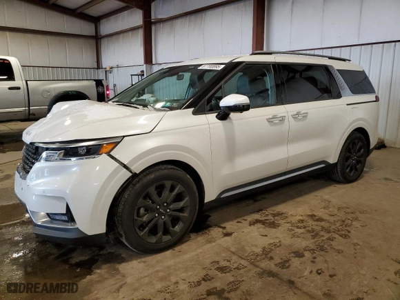 2022 Kia Carnival SX with VIN KNDNE5H33N6104666, listed as a Copart auction lot 87700895 with 39,337 mi miles and Salvage Title. Bid and sale history available at carsss.com. Image 1.