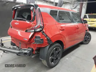 2024 Kia Soul EX with VIN KNDJ33AU4R7220504, listed as a IAAI auction lot 41666060 with 19,332 mi miles. Bid and sale history available at carsss.com. Image 4.