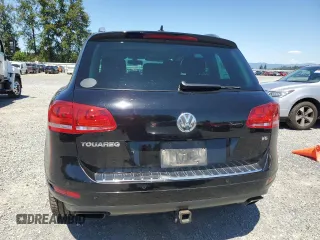 2013 Volkswagen Touareg Lux with VIN WVGEF9BP0DD001565, listed as a Copart auction lot 63070845 with 123,788 mi miles and Salvage title. Bid and sale history available at DreamBid. Image 6.