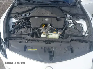 2023 Nissan Z Performance с VIN JN1BZ4BH4PM311977, выставлен на аукционе IAAI как лот 39732107 с пробегом 1 020 миль миль и . История ставок и продаж доступна на DreamBid. Изображение 10.