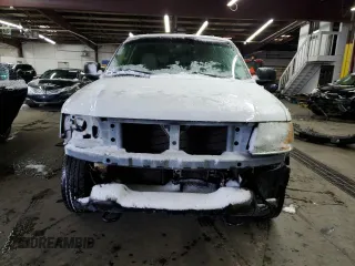 2005 Ford Expedition Special Service with VIN 1FMPU16565LA52584, listed as a Copart auction lot 82121934 with 184,558 mi miles and Salvage Title. Bid and sale history available at carsss.com. Image 5.