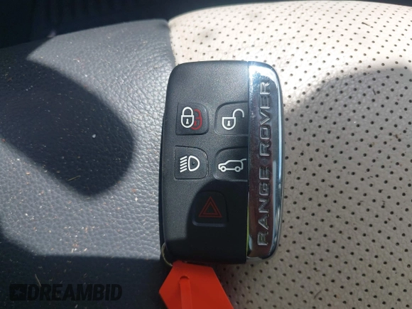 2015 Land Rover Range Rover Evoque Dynamic z VIN SALVT2BG1FH018285, wystawiony jako IAAI lot #42687773 z przebiegiem 92 273 mil mil oraz . Historia ofert i sprzedaży dostępna na DreamBid. Obrazek 11.
