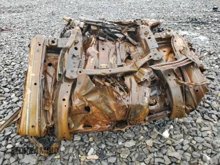 2017 Porsche Cayenne z VIN WP1AA2A26HKA82487, wystawiony jako Copart lot #55988005 z przebiegiem Nie podano mil oraz Szkoda całkowita • Salvage title. Historia ofert i sprzedaży dostępna na DreamBid. Obrazek 9.