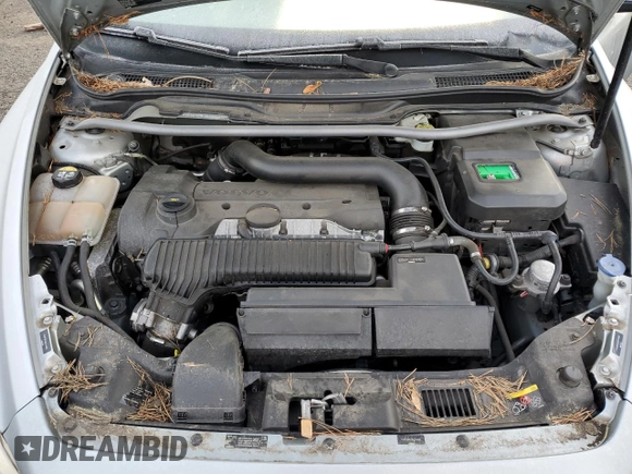 2011 Volvo C30 with VIN YV1672MK3B2244692, listed as a Copart auction lot 41475715 with 68,933 mi miles and Salvage Title. Bid and sale history available at carsss.com. Image 11.