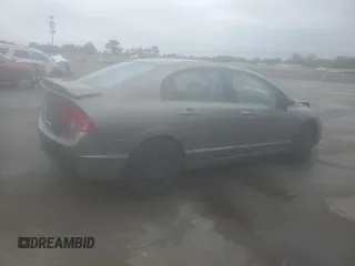 2008 Honda Civic LX z VIN 2HGFA16538H300057, wystawiony jako Copart lot #60214025 z przebiegiem 122 771 mil mil oraz Szkoda całkowita • Salvage title. Historia ofert i sprzedaży dostępna na DreamBid. Obrazek 3.