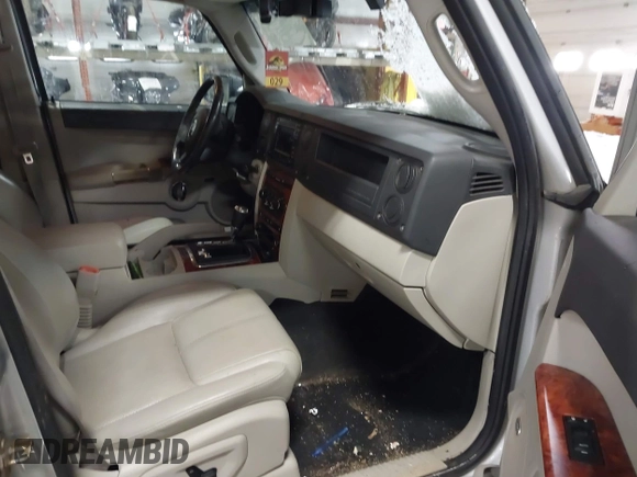 2007 Jeep Commander Limited with VIN 1J8HG58217C623422, listed as a IAAI auction lot 41602311 with 160,451 mi miles and . Bid and sale history available at DreamBid. Image 5.