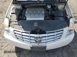 2006 Cadillac DTS 1SB z VIN 1G6KD57Y36U144765, wystawiony jako Copart lot #50603475 z przebiegiem 105 637 mil mil oraz Czysty tytuł • Clean title. Historia ofert i sprzedaży dostępna na DreamBid. Obrazek 11.