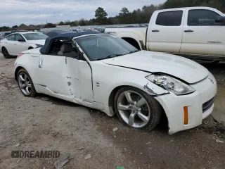 2006 Nissan 350Z Touring z VIN JN1AZ36A86M456456, wystawiony jako Copart lot #59199645 z przebiegiem 109 682 mil mil oraz Szkoda całkowita • Salvage title. Historia ofert i sprzedaży dostępna na DreamBid. Obrazek 4.