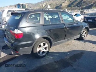 2008 BMW X3 3.0si with VIN WBXPC93498WJ14535, listed as a IAAI auction lot 41997582 with 131,401 mi miles. Bid and sale history available at carsss.com. Image 4.