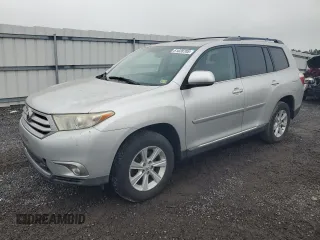 2011 Toyota Highlander z VIN 5TDBK3EH2BS055228, wystawiony jako Copart lot #61028705 z przebiegiem 208 544 mil mil oraz Czysty tytuł • Clean title. Historia ofert i sprzedaży dostępna na DreamBid. Obrazek 1.