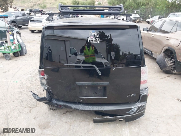 2006 Scion xB with VIN JTLKT324164124222, listed as a IAAI auction lot 42058466 with 191,411 mi miles. Bid and sale history available at carsss.com. Image 16.