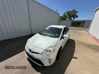 2014 Toyota Prius Four with VIN JTDKN3DUXE1797318, listed as a Copart auction lot 54109895 with 228,561 mi miles and Clean Title. Bid and sale history available at carsss.com. Image 2.