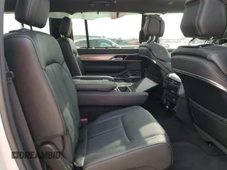 2023 Jeep Grand Wagoneer with VIN 1C4SJVEJ0PS545778, listed as a Copart auction lot 43925725 with 27,771 mi miles and Salvage title. Bid and sale history available at DreamBid. Image 11.