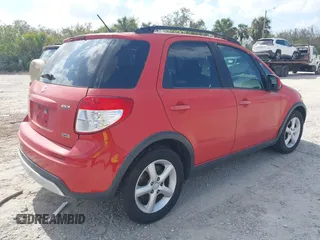 2007 Suzuki SX4 with VIN JS2YB413375111867, listed as a IAAI auction lot 41575940 with 152,621 mi miles. Bid and sale history available at carsss.com. Image 4.