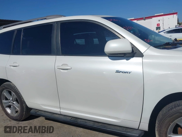 2008 Toyota Highlander Sport z VIN JTEDS43A082028979, wystawiony jako IAAI lot #42312859 z przebiegiem Nie podano mil oraz . Historia ofert i sprzedaży dostępna na DreamBid. Obrazek 12.