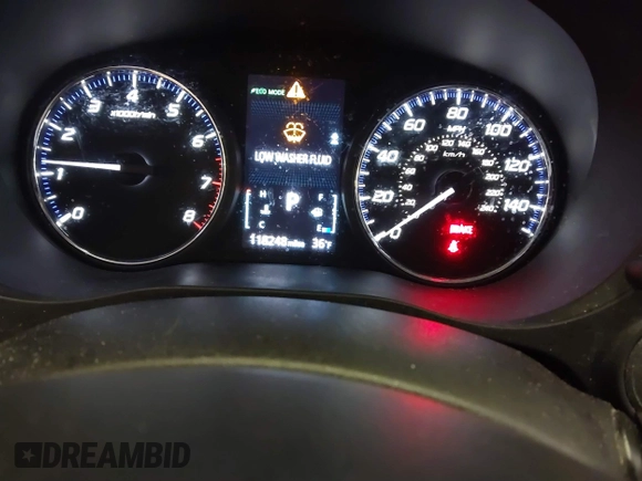 2018 Mitsubishi Outlander ES z VIN JA4AD2A30JZ011486, wystawiony jako IAAI lot #41247304 z przebiegiem 118 248 mil mil oraz . Historia ofert i sprzedaży dostępna na DreamBid. Obrazek 7.