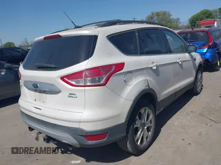 2013 Ford Escape SEL with VIN 1FMCU9H99DUA92213, listed as a IAAI auction lot 41853713 with 119,867 mi miles. Bid and sale history available at carsss.com. Image 4.