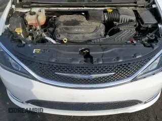 2018 Chrysler Pacifica Touring L with VIN 2C4RC1BGXJR131734, listed as a Copart auction lot 87932215 with 72,072 mi miles and Salvage Title. Bid and sale history available at DreamBid. Image 12.