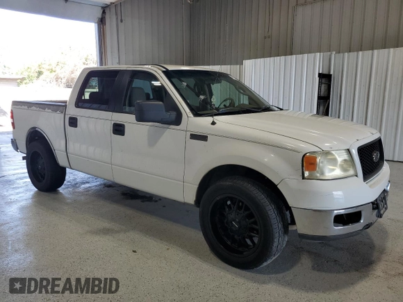 2005 Ford F-150 XLT z VIN 1FTPW12565FA30863, wystawiony jako Copart lot #56491625 z przebiegiem 186 042 mil mil oraz Czysty tytuł • Clean title. Historia ofert i sprzedaży dostępna na DreamBid. Obrazek 4.