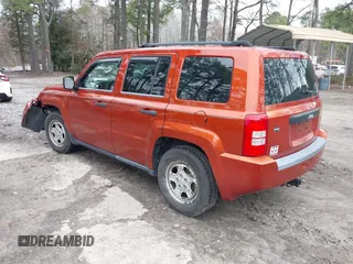 2009 Jeep Patriot Sport with VIN 1J4FT28B69D122011, listed as a IAAI auction lot 41740188 with 111,848 mi miles and . Bid and sale history available at DreamBid. Image 3.