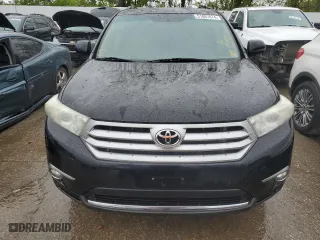 2011 Toyota Highlander with VIN 5TDZK3EH9BS041096, listed as a Copart auction lot 51867074 with 307,664 mi miles and Salvage Title. Bid and sale history available at carsss.com. Image 5.