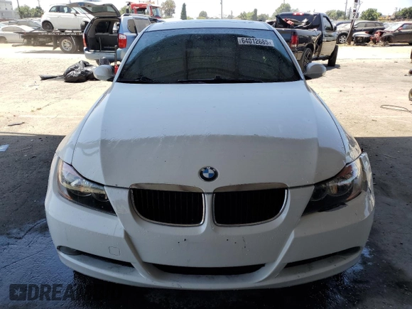 2008 BMW 3 Series 328i with VIN WBAVA37558NL54209, listed as a Copart auction lot 64012685 with 129,324 mi miles and Salvage title. Bid and sale history available at DreamBid. Image 5.