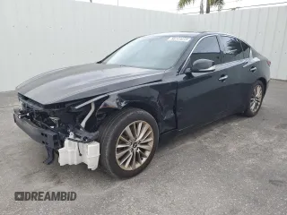 2018 Infiniti Q50 Luxe with VIN JN1EV7AP1JM364582, listed as a Copart auction lot 61989285 with 116,213 mi miles and Clean title. Bid and sale history available at DreamBid. Image 1.