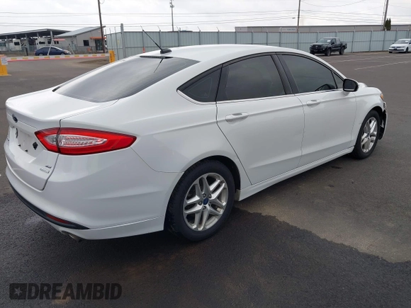 2013 Ford Fusion SE with VIN 3FA6P0HR9DR271840, listed as a IAAI auction lot 41777825 with 61,266 mi miles. Bid and sale history available at carsss.com. Image 4.