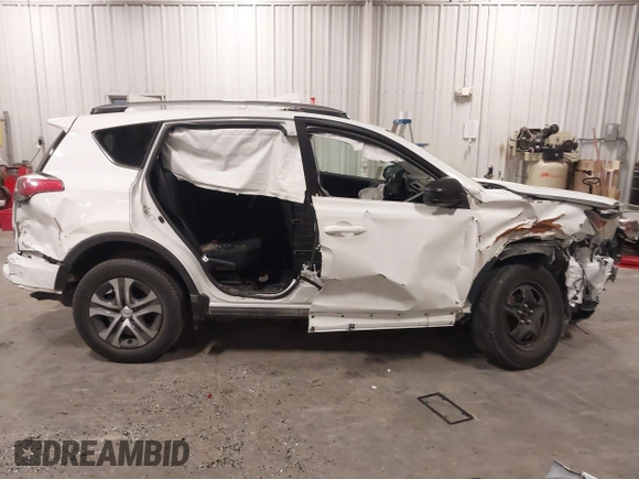 2017 Toyota RAV4 LE with VIN 2T3ZFREV3HW361700, listed as a IAAI auction lot 40981425 with Not Provided miles and . Bid and sale history available at carsss.com. Image 14.