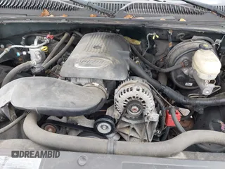 2006 GMC Sierra 1500 SLE1 z VIN 1GTEC19Z16Z267821, wystawiony jako IAAI lot #42522275 z przebiegiem 152 717 mil mil oraz . Historia ofert i sprzedaży dostępna na DreamBid. Obrazek 10.