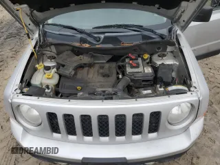 2011 Jeep Patriot Latitude X with VIN 1J4NF4GB8BD213030, listed as a Copart auction lot 45028325 with 114,492 mi miles and Clean Title. Bid and sale history available at DreamBid. Image 11.