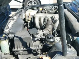 1991 BMW 3 Series z VIN WBABA7312MEJ11125, wystawiony jako IAAI lot #43071639 z przebiegiem 129 984 mil mil oraz . Historia ofert i sprzedaży dostępna na DreamBid. Obrazek 20.