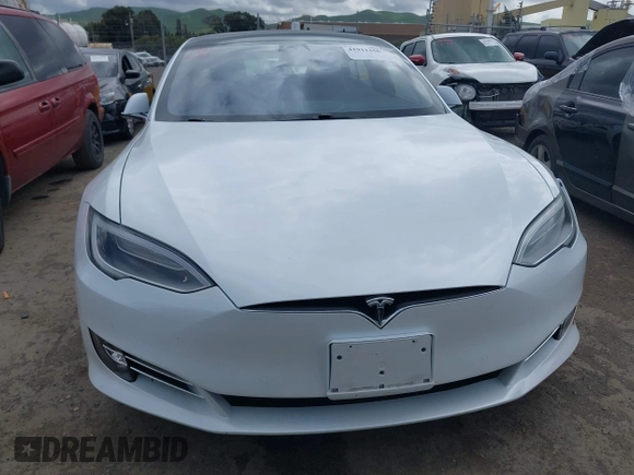2018 Tesla Model S 75D with VIN 5YJSA1E23JF271465, listed as a IAAI auction lot 41911356 with 50,483 mi miles and . Bid and sale history available at DreamBid. Image 12.
