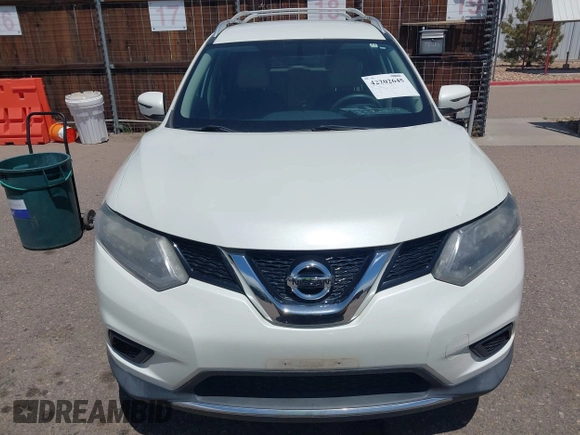 2016 Nissan Rogue SV with VIN KNMAT2MV0GP670288, listed as a IAAI auction lot 42202645 with 211,454 mi miles. Bid and sale history available at carsss.com. Image 12.