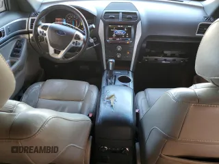 2013 Ford Explorer XLT with VIN 1FM5K7D82DGC23206, listed as a Copart auction lot 87704465 with 122,098 mi miles and Salvage Title. Bid and sale history available at carsss.com. Image 8.