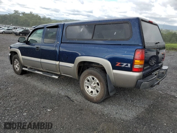 2001 GMC Sierra 1500 SLE z VIN 1GTEK19T11Z241405, wystawiony jako Copart lot #67396344 z przebiegiem 136 051 mil mil oraz Szkoda całkowita • Salvage title. Historia ofert i sprzedaży dostępna na DreamBid. Obrazek 2.