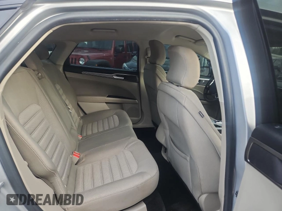 2017 Ford Fusion SE with VIN 3FA6P0H70HR394575, listed as a Copart auction lot 55752415 with 93,594 mi miles and Clean Title. Bid and sale history available at carsss.com. Image 6.