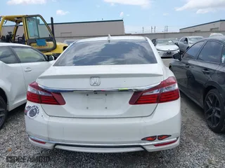 2017 Honda Accord Hybrid with VIN JHMCR6F36HC008930, listed as a IAAI auction lot 41601414 with 159,359 mi miles. Bid and sale history available at carsss.com. Image 17.
